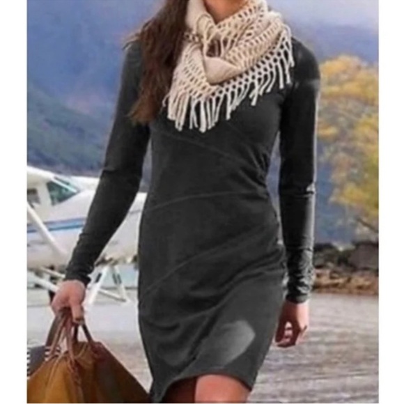 Athleta Charcoal Gray Long Sleeve Sunburst Dress Stretch Size S Heathered - Picture 12 of 12